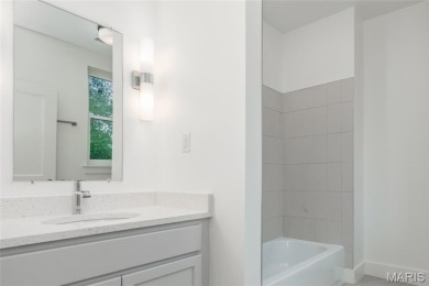 Fantastic 55+ new construction in Skinker DeBaliviere. Project