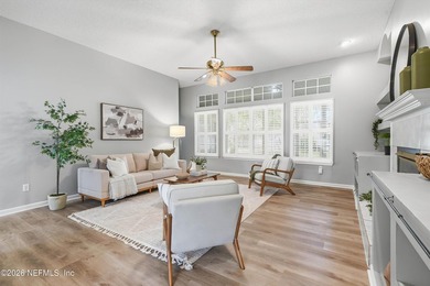 Beautifully updated 3-bedroom, 2.5-bath home in the highly - photo 5