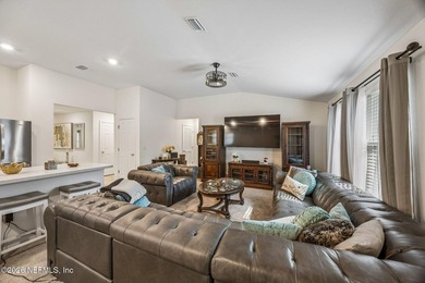Beautifully maintained one-owner 3BR/2BA home in the desirable - photo 6
