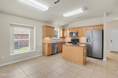 Don't miss this 3 bedroom, 2 bath home featuring granite - photo 8