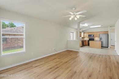 Don't miss this 3 bedroom, 2 bath home featuring granite - photo 10