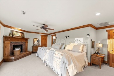 Discover your private lakeside sanctuary on the shores of Beaver - photo 21