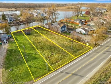 Detroit River Lot For Sale in Brownstown Michigan