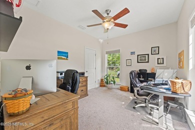 Welcome home to your private oasis with this pristine 4-bedroom - photo 22
