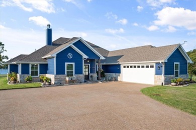 Lake Home For Sale in Corsicana, Texas