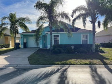 (private lake, pond, creek) Townhome/Townhouse For Sale in Davenport Florida