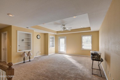 **Beautiful Traditional Home in Exclusive Sunset Ridge** Welcome