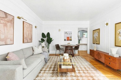 East River Home For Sale in New York (Manhattan) New York