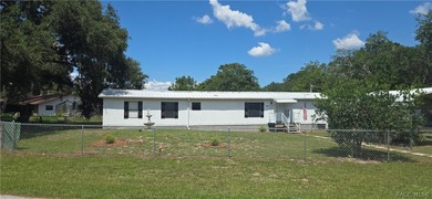 Tsala Apopka Chain of Lakes Home For Sale in Floral City Florida