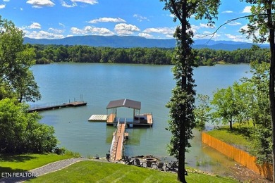 Welcome to 825 Plainview Drive known as ''Lone Oak Lakehouse'' - photo 27