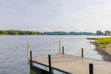 Welcome to 825 Plainview Drive known as ''Lone Oak Lakehouse'' - photo 30