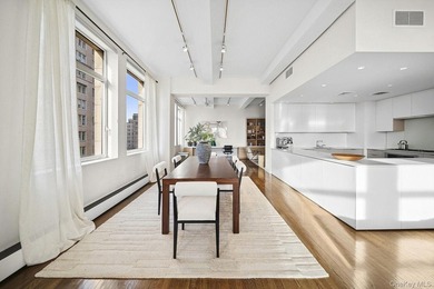 Expansive 4,200+ SF Loft with Dramatic Light, Double-Height - photo 4