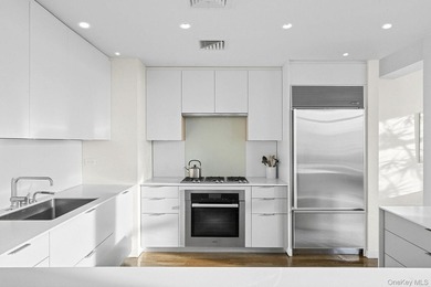 Expansive 4,200+ SF Loft with Dramatic Light, Double-Height - photo 6