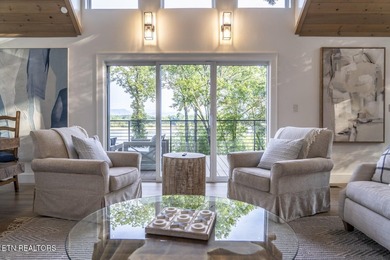 Welcome to 825 Plainview Drive known as ''Lone Oak Lakehouse'' - photo 37