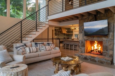 Welcome to 825 Plainview Drive known as ''Lone Oak Lakehouse'' - photo 41