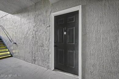 Enjoy low-maintenance living in Villa San Marco with this fully - photo 3