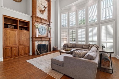 Positioned on a quarter-acre corner lot that opens to greenbelt - photo 4