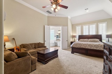 Positioned on a quarter-acre corner lot that opens to greenbelt - photo 9