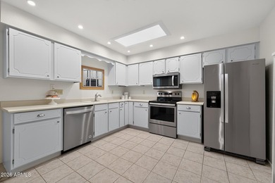 Cute, well-maintained 2-bedroom townhome in the desirable - photo 10