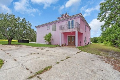 Lake Home For Sale in Bradenton, Florida
