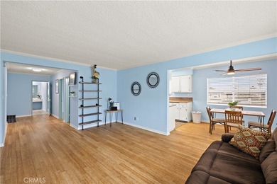 Experience the best of coastal urban living in this beautifully - photo 5