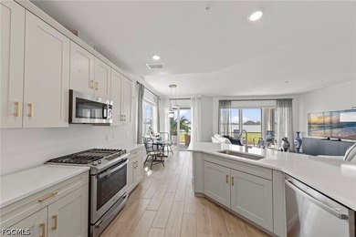 Absolutely stunning coach home on a peninsula lot with expansive - photo 11