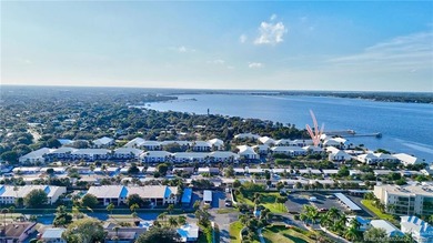 St. Lucie River Condo For Sale in Stuart Florida