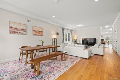 Welcome to this beautifully maintained, newly built home (2023) - photo 22