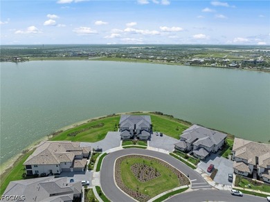 Absolutely stunning coach home on a peninsula lot with expansive - photo 40