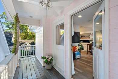 Spacious and versatile ~ this FIVE bedroom / 3 full bath - photo 48