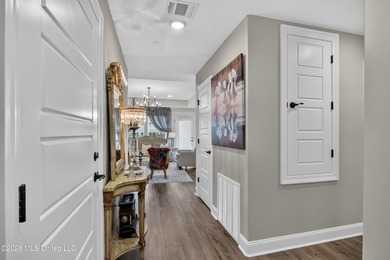Beautifully maintained home in one of Diamondhead's newest - photo 4