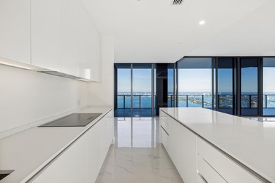 Bring all offers, Motivated Seller! Welcome to the Mansion in - photo 9
