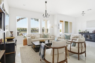 Beautifully renovated two-story residence in the gated CitySide - photo 2