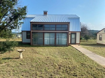 Lake Buchanan Home Sale Pending in Burnet Texas