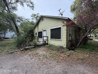 Investor Opportunity - Duplex with Income Potential This duplex - photo 11