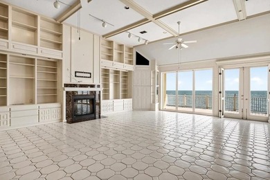 Perfectly positioned on the shores of Aransas Bay, this - photo 12