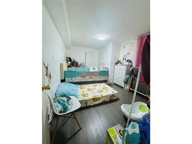 Dyker Height location, Brick, semi-detached 6 families with wide - photo 13