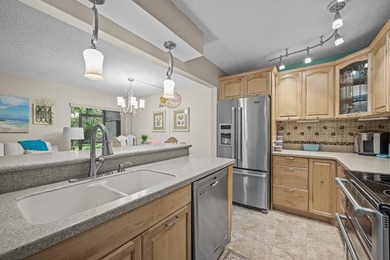 NO STAIRS. NO HASSLE. JUST COASTAL LIVING. Rarely available - photo 8
