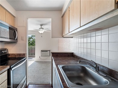Welcome home to Kirtland House! Located in the heart of vibrant - photo 22