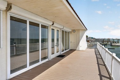 Perfectly positioned on the shores of Aransas Bay, this - photo 41