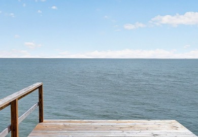 Perfectly positioned on the shores of Aransas Bay, this - photo 45