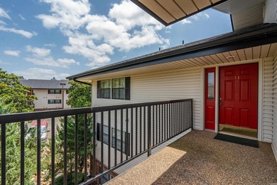 Enjoy lakefront living in Unit 5I of the Emerald Isle - photo 3
