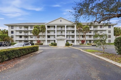 Spacious 2-bedroom, 2-bath condo in the heart of Davie! Ideally - photo 2