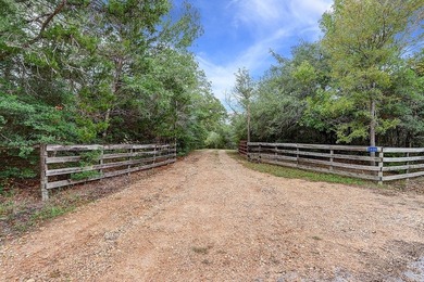 (private lake, pond, coastal) Home For Sale in Fayetteville Texas
