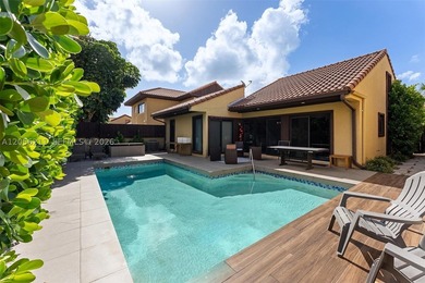 Discover elevated Miami living in this beautifully updated - photo 1