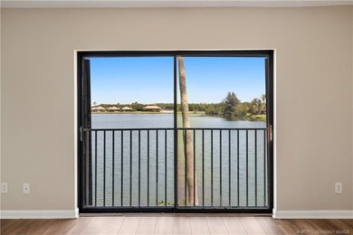 Hutchinson Island coastal gem! This gorgeous 2 BR 2 BA condo - photo 14