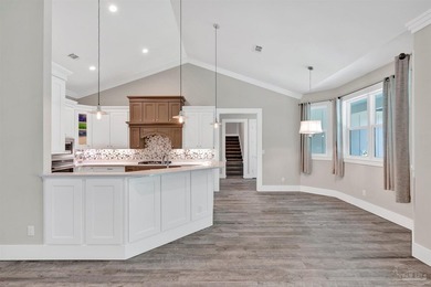 EXCEPTIONAL CUSTOM BUILT RESIDENCE tucked away in the desirable - photo 17