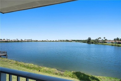 Hutchinson Island coastal gem! This gorgeous 2 BR 2 BA condo - photo 18