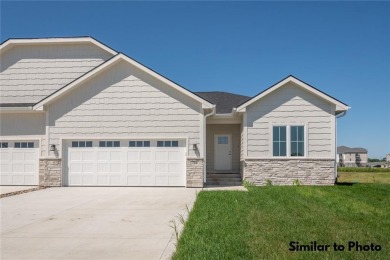 (private lake, pond, creek) Townhome/Townhouse For Sale in Pleasant Hill Iowa