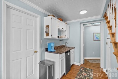 Beautiful Lakefront Property with Scenic Views of High Rock Lake - photo 33